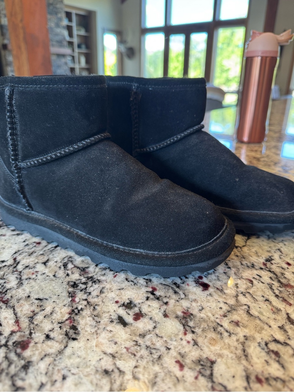 Women’s black Bear Paws, size 8